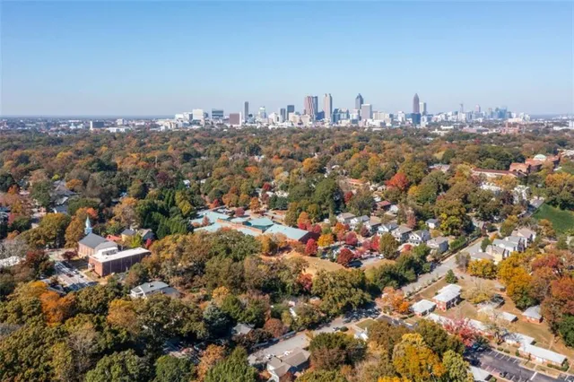 $2,450 | 987 Alloway Place Southeast, Atlanta, GA 30316