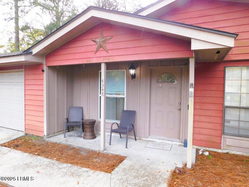 4348 Pinewood Circle Beaufort, SC 29906 - Photo 2 of 20 Front Entrance