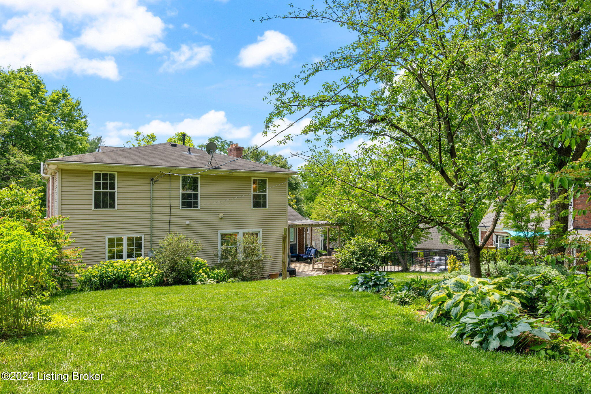 1806 Gresham Road Louisville, KY 40205 - Photo 12 of 102 1806 Gresham Rd-12