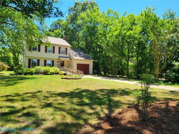 $439,900 | 90 Hampton Roads Avenue, Hampton, VA 23661
