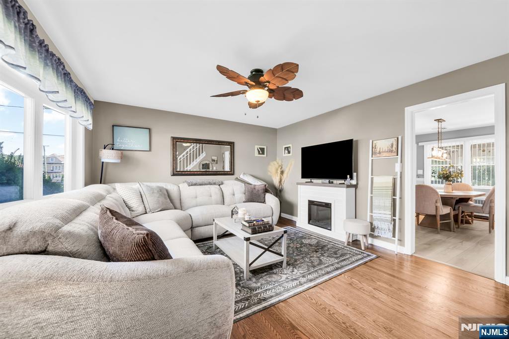 82 Union Street East Rutherford, NJ 07073 - Photo 2 of 25 Gallery Image 2