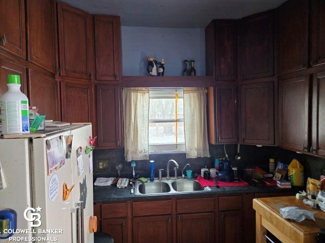 10729 Brandon Road Emmett, MI 48022 - Photo 13 of 48