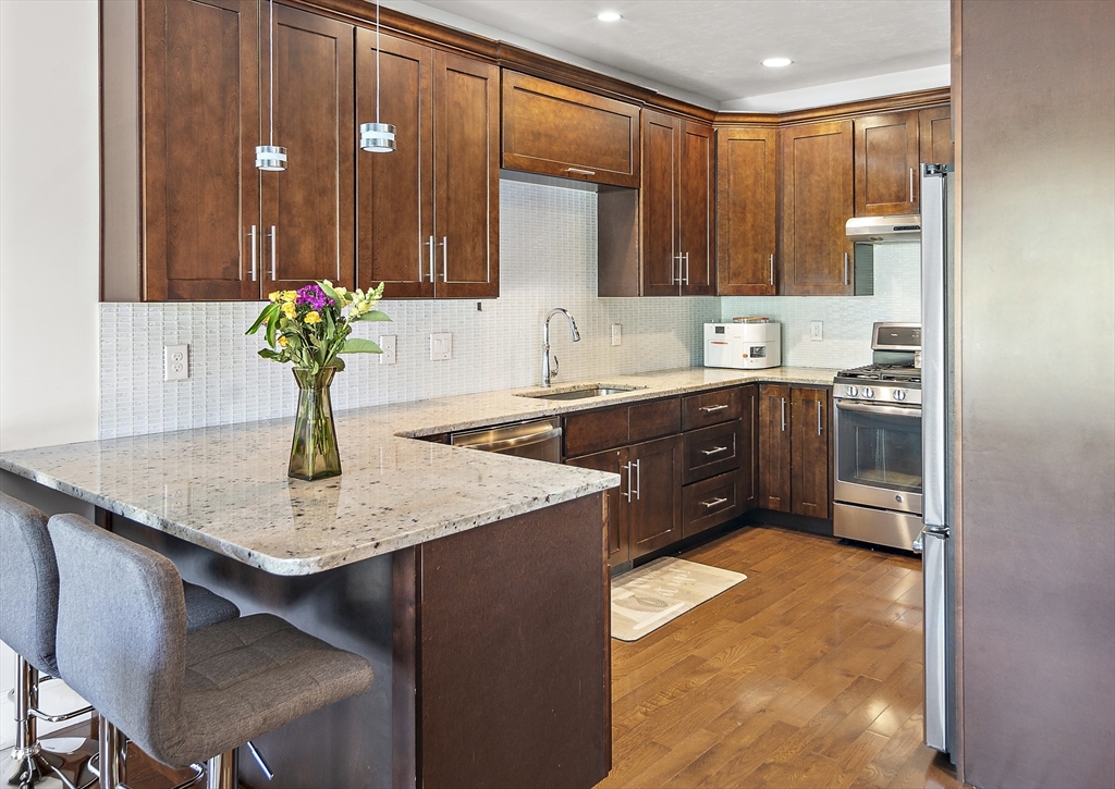 96 Oxbow Road, Unit 96 Framingham, MA 01701 - Photo 6 of 20 Gallery Image 6