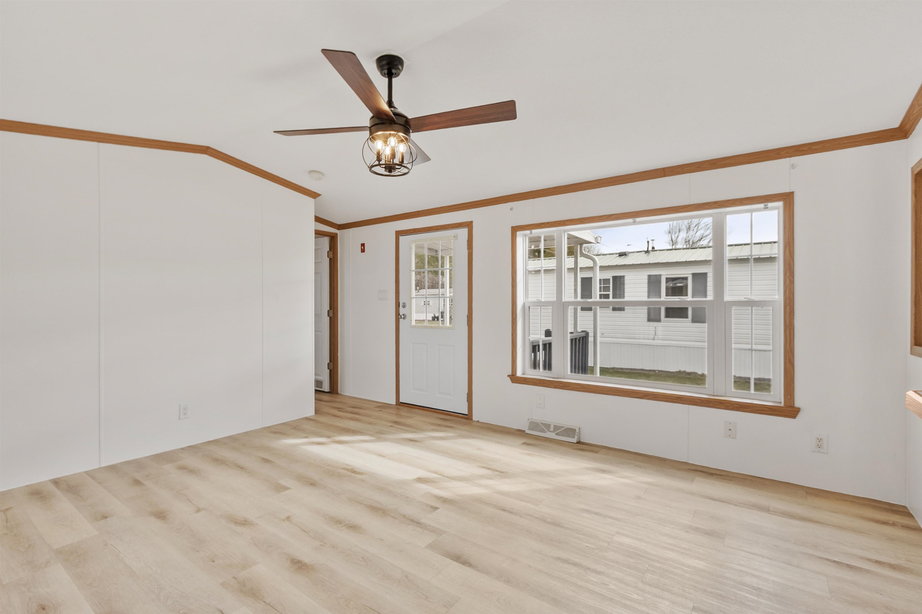 5 R Arrow Drive Salem, NH 03079 - Photo 10 of 29