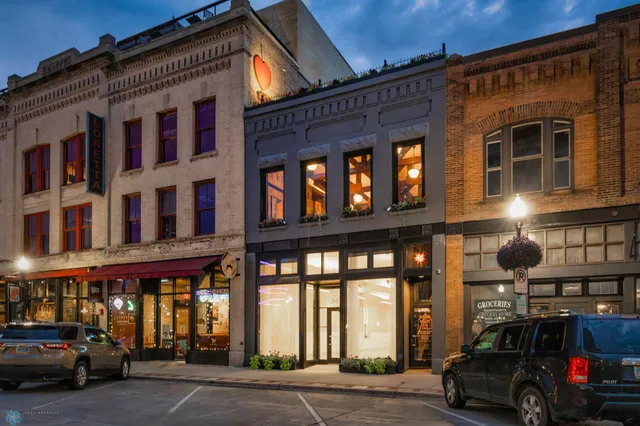$1,850,000 | 214 Broadway North, Fargo, ND 58102
