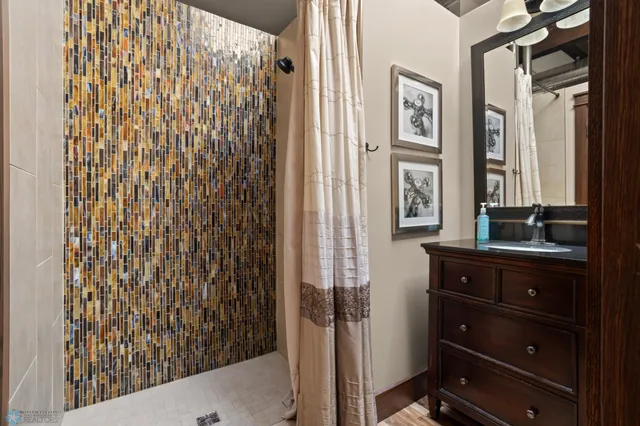 $1,850,000 | 214 Broadway North, Fargo, ND 58102