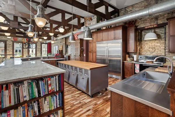 $1,850,000 | 214 Broadway North, Fargo, ND 58102