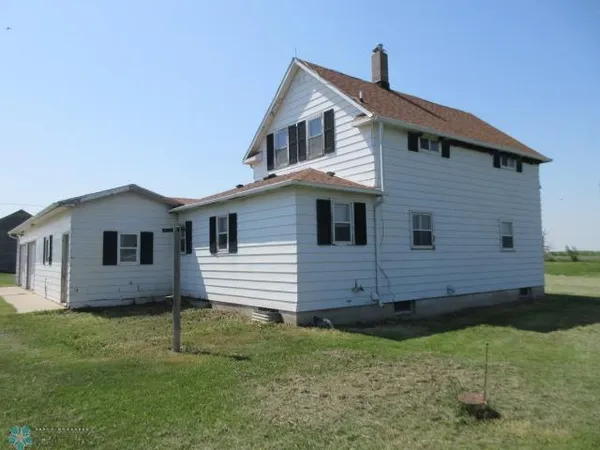 $139,900 | 14695 91st Street Southeast, Cayuga, ND 58013