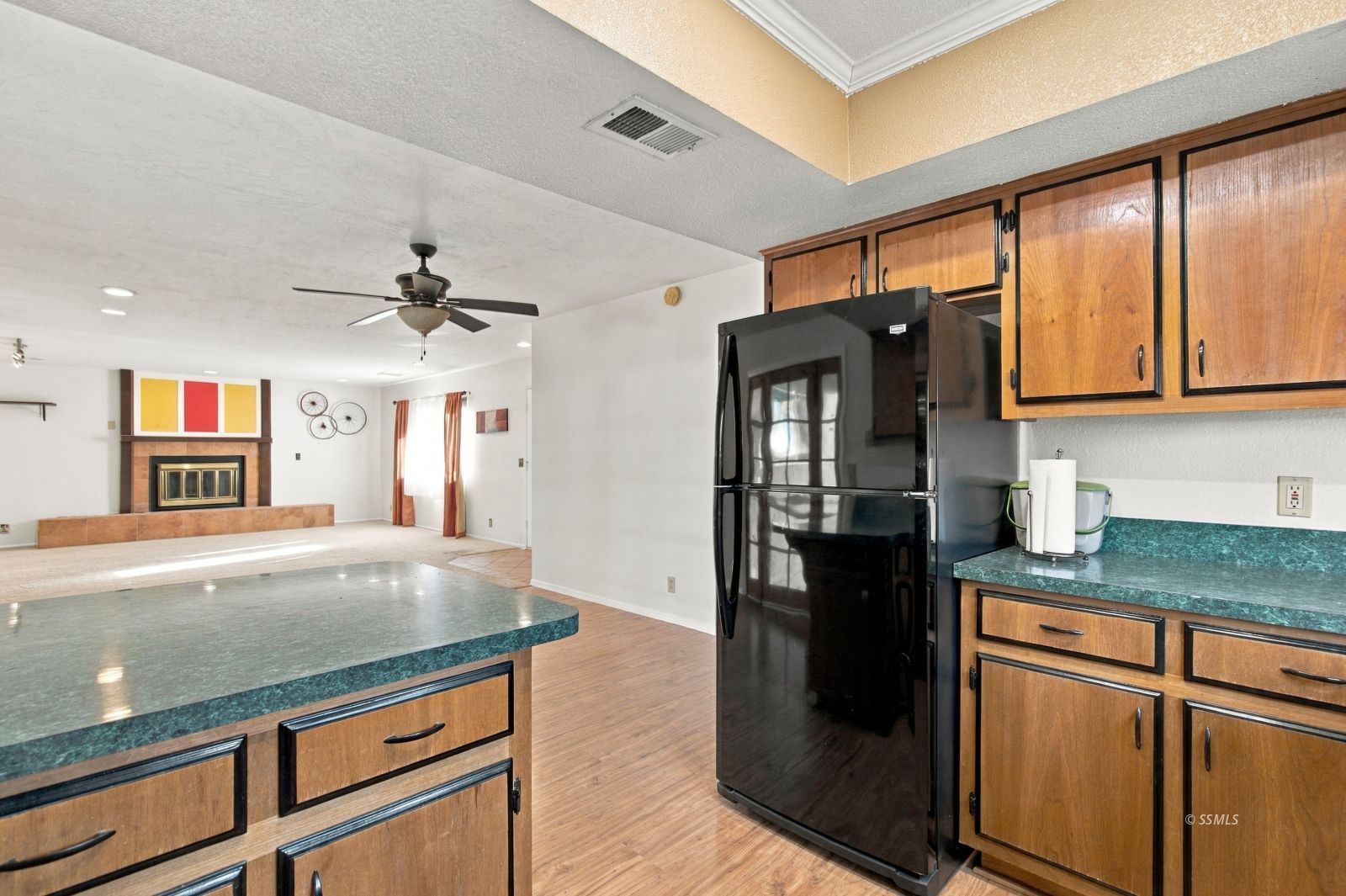 304 South Lincoln Street Ridgecrest, CA 93555 - Photo 14 of 31 Gallery Image 14