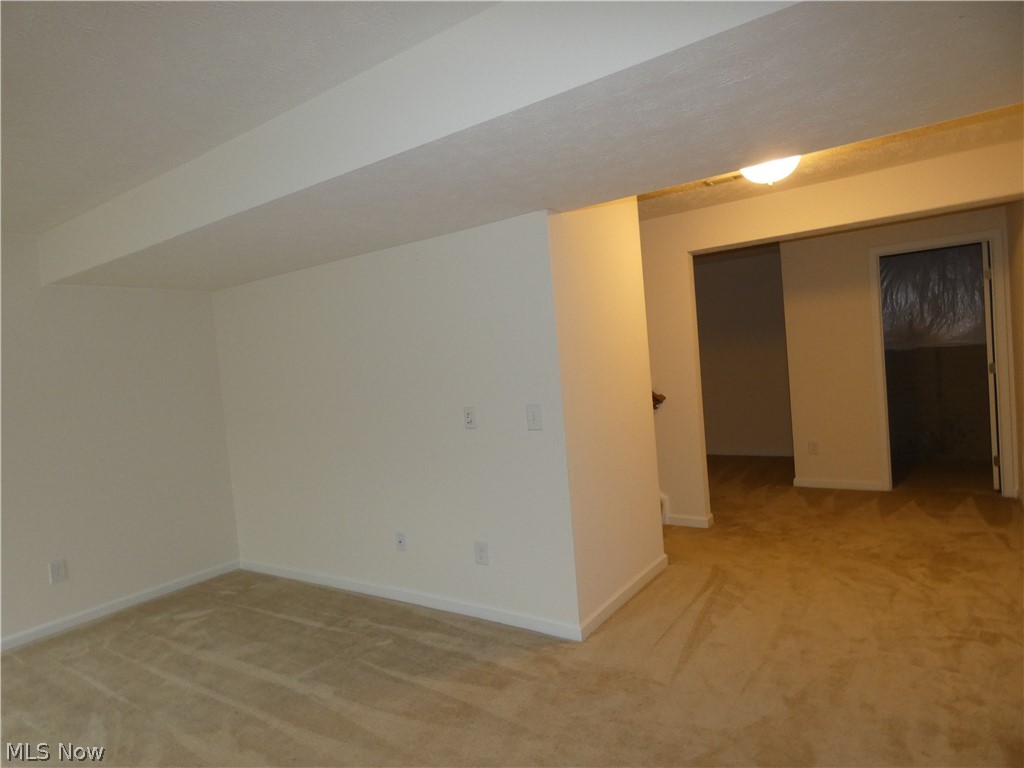 208 Stone Ridge Way Berea, OH 44017 - Photo 25 of 31 Gallery Image 25