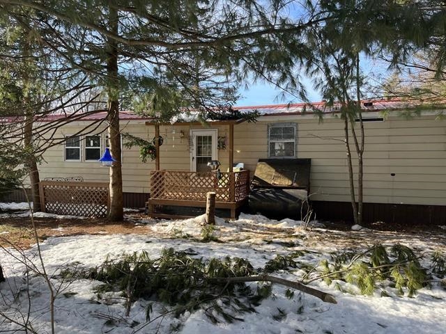 13 South Blueberry Lane Rochester, NH 03867 - Photo 4 of 25