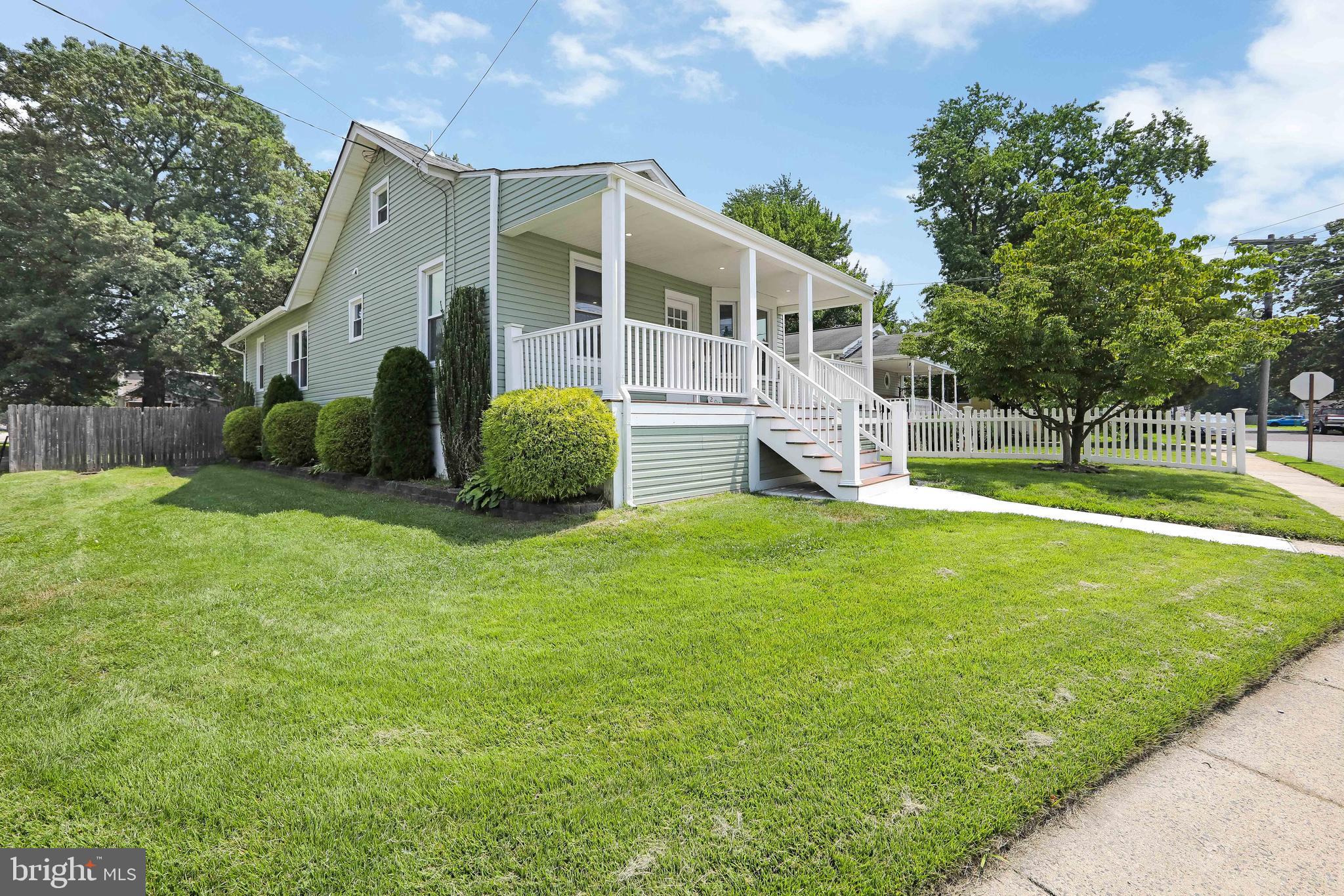 203 South Forklanding Road Maple Shade, NJ 08052 - Photo 1 of 37