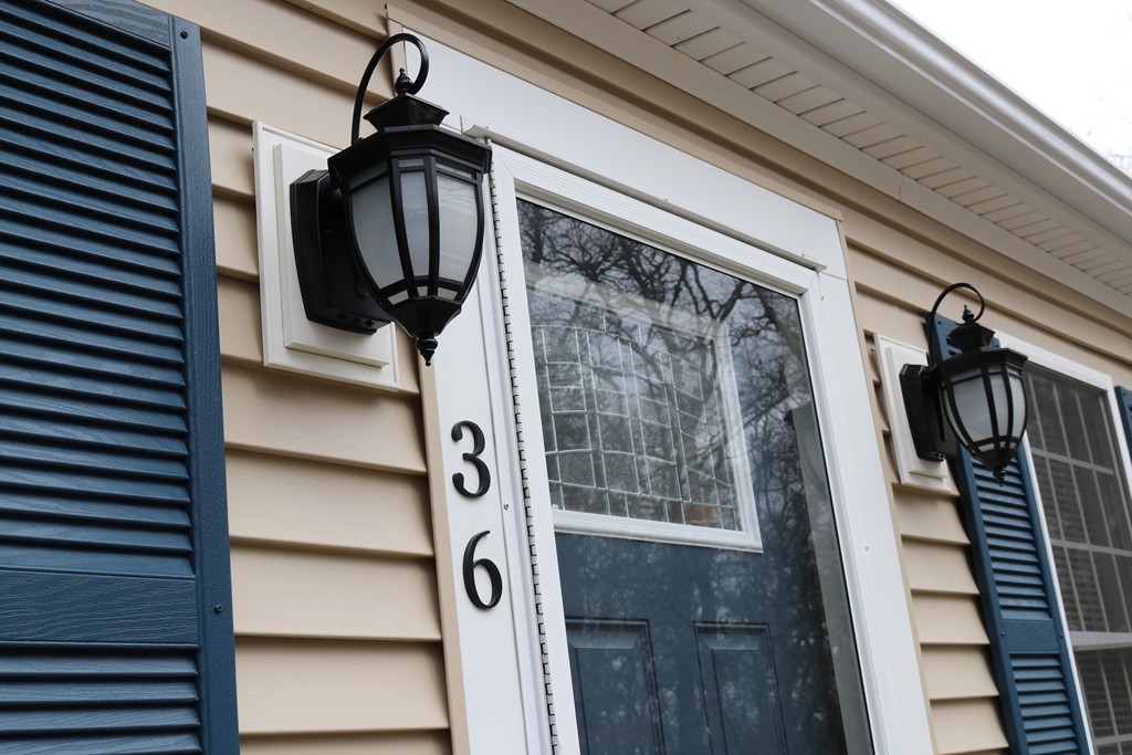 36 Squirrel Road Plymouth, MA 02360 - Photo 3 of 22 Gallery Image 3