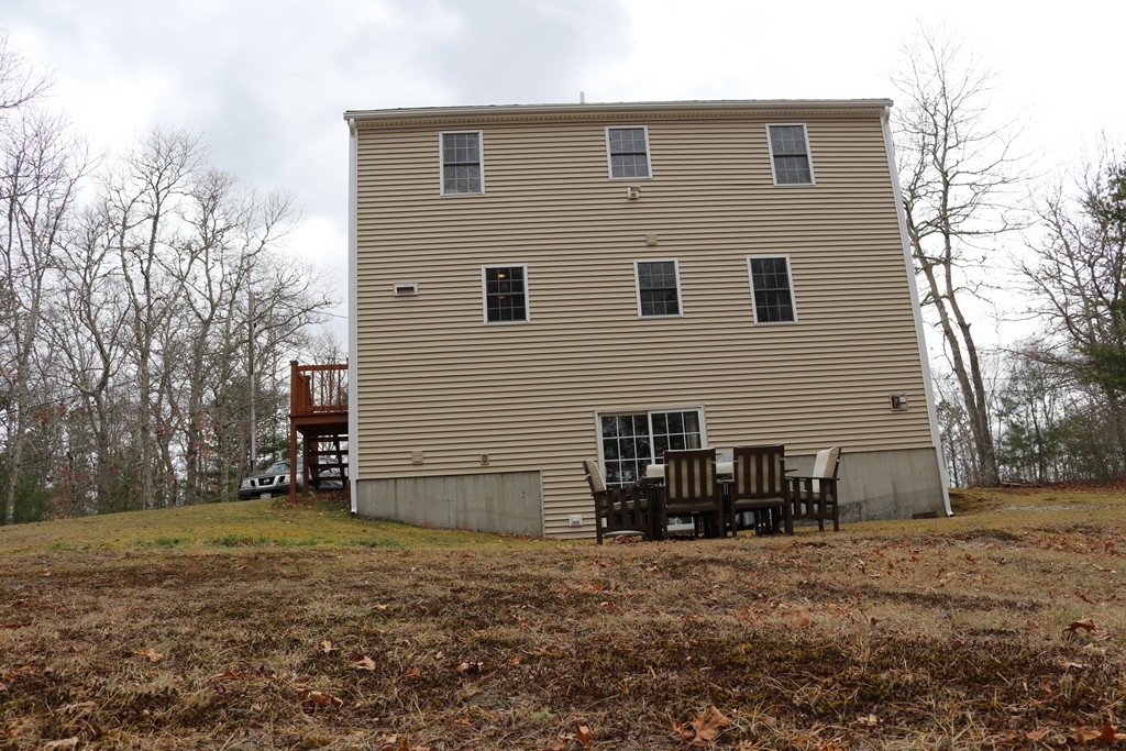 36 Squirrel Road Plymouth, MA 02360 - Photo 5 of 22 Gallery Image 5