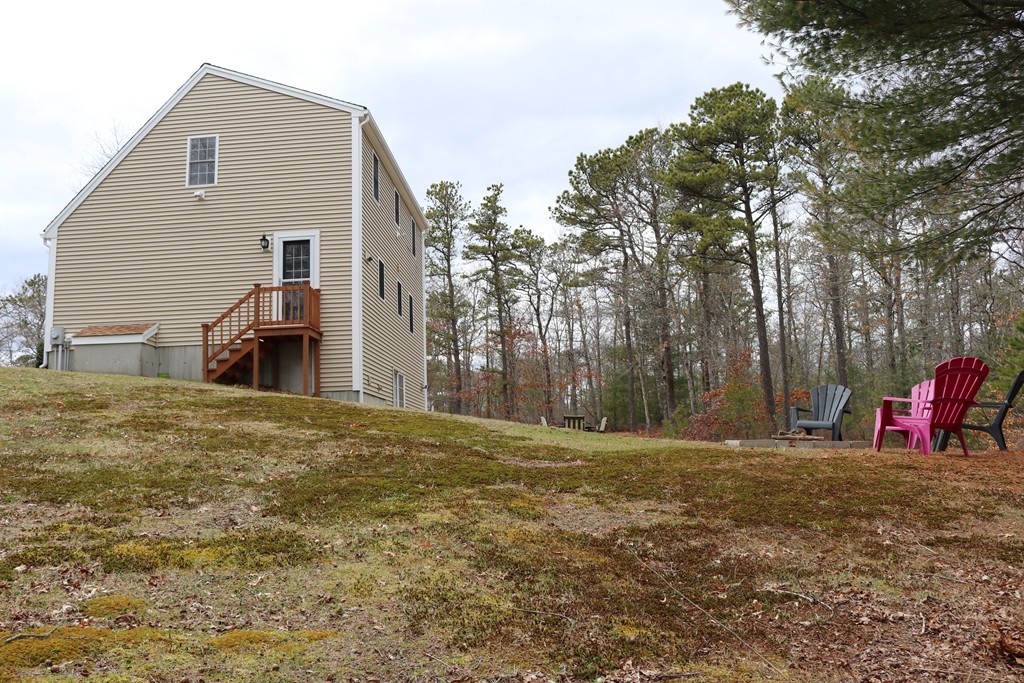 36 Squirrel Road Plymouth, MA 02360 - Photo 6 of 22 Gallery Image 6