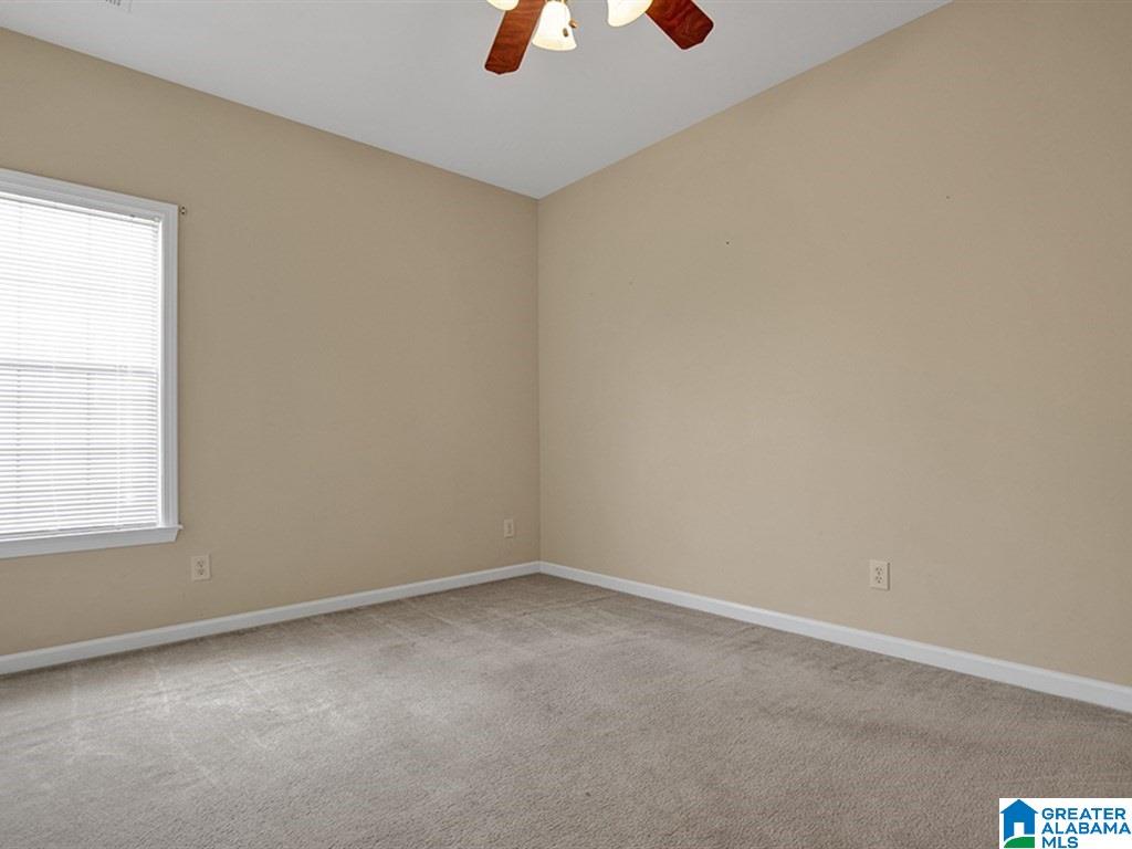 804 Waterford Circle Calera, AL 35040 - Photo 16 of 27