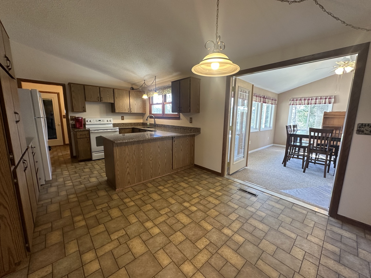 14740 Norrish Road Morrison, IL 61270 - Photo 13 of 46