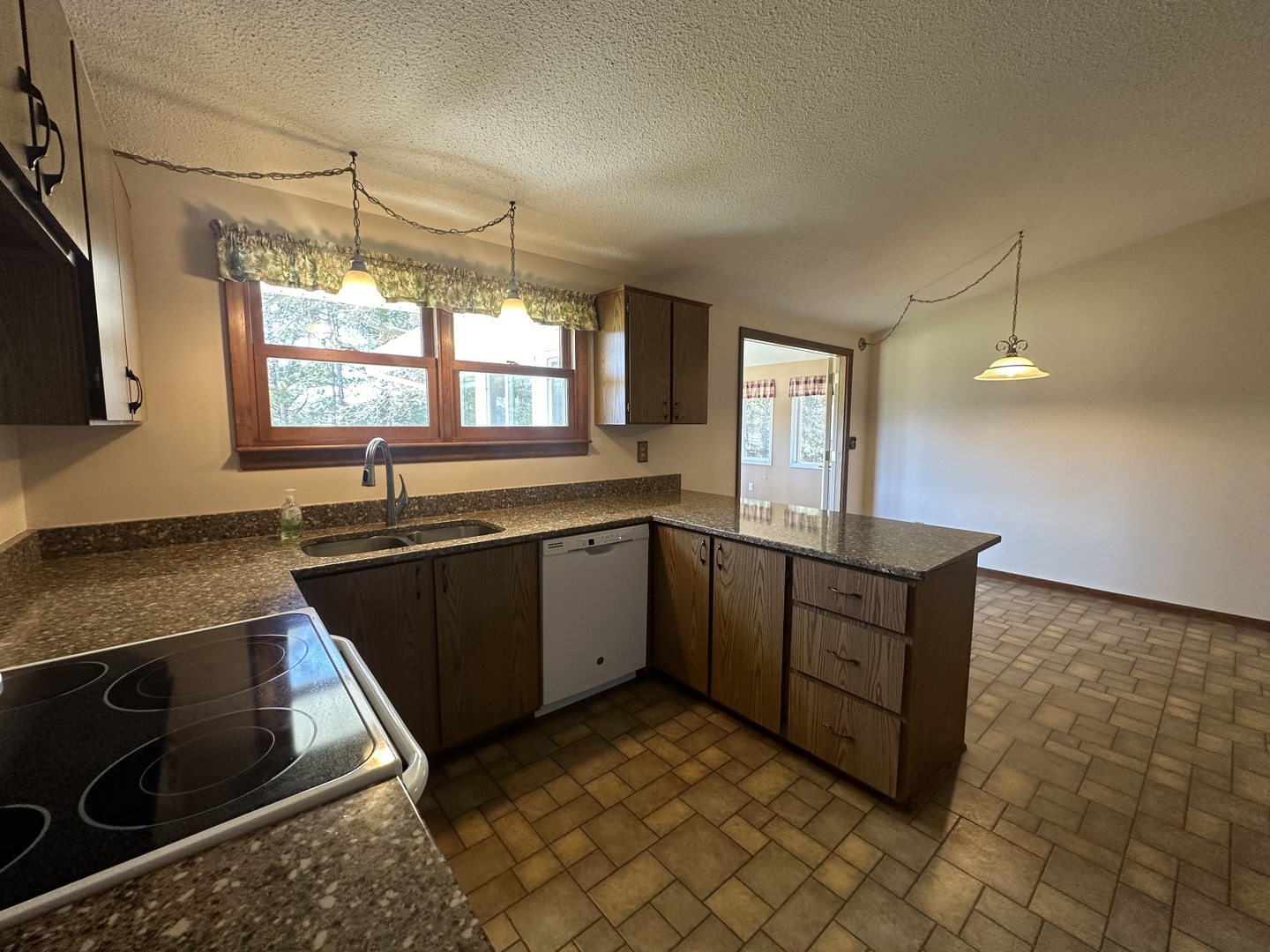 14740 Norrish Road Morrison, IL 61270 - Photo 15 of 46