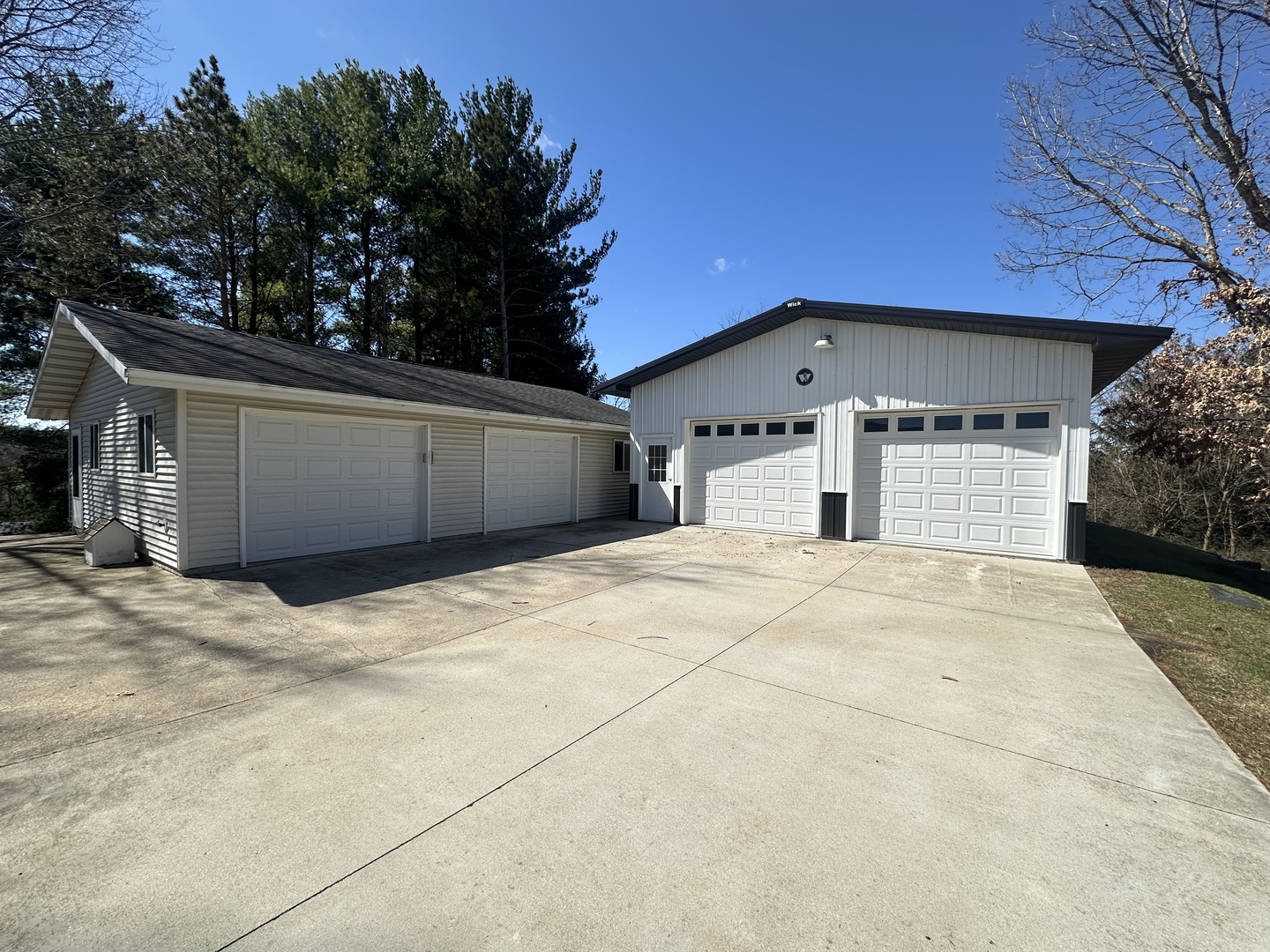 14740 Norrish Road Morrison, IL 61270 - Photo 7 of 46