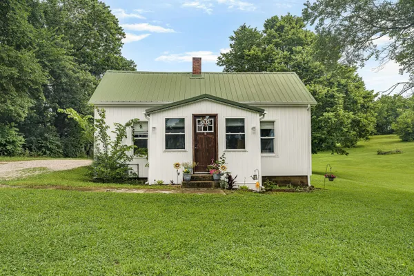 $169,900 | 13318 Rte C, Russellville, MO 65074