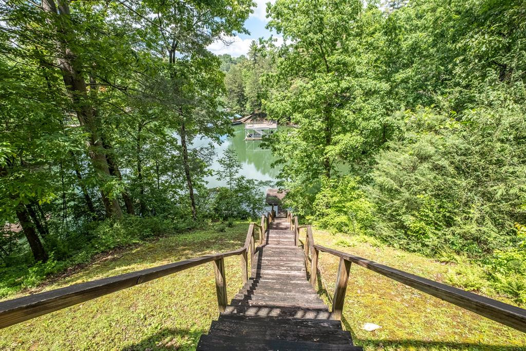 447 Village Road Murphy, NC 28906 - Photo 5 of 59