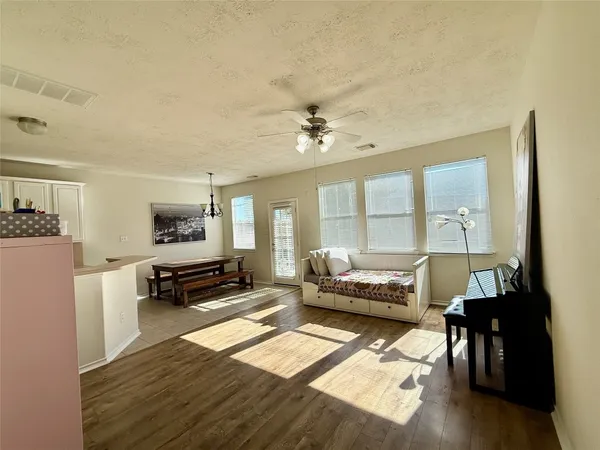 $295,000 | 25251 Boulder Bend Lane, Katy, TX 77494