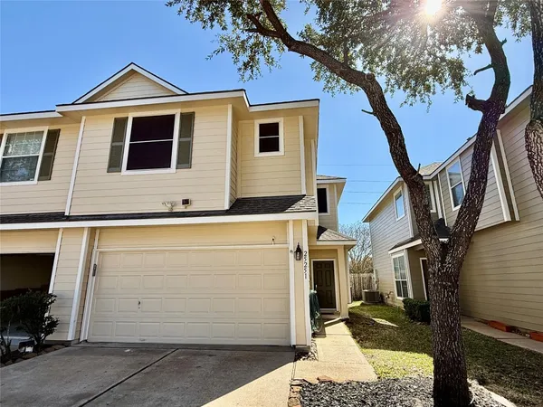 $295,000 | 25251 Boulder Bend Lane, Katy, TX 77494