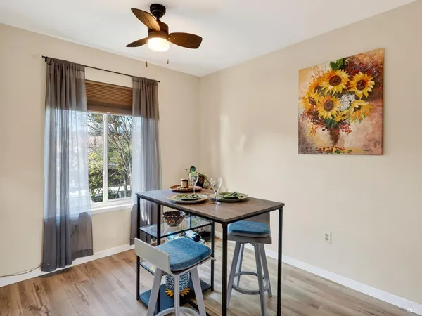 $414,999 | 836 West Spain Street, Unit 6, Sonoma, CA 95476