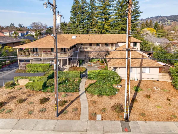 $414,999 | 836 West Spain Street, Unit 6, Sonoma, CA 95476