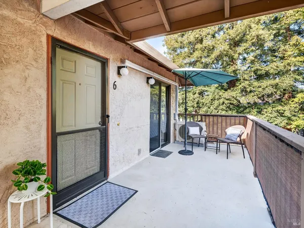 $414,999 | 836 West Spain Street, Unit 6, Sonoma, CA 95476