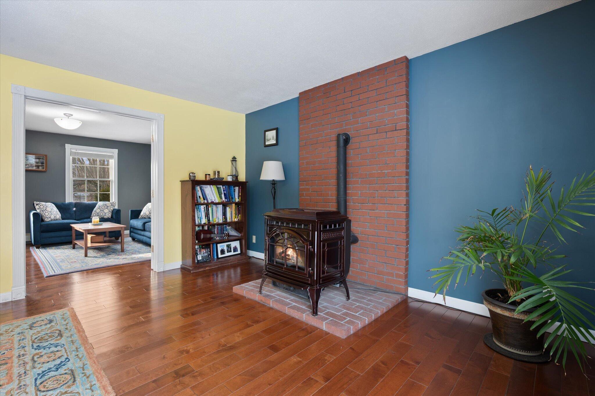 130 Miller Road Hampden, ME 04444 - Photo 12 of 60 Living