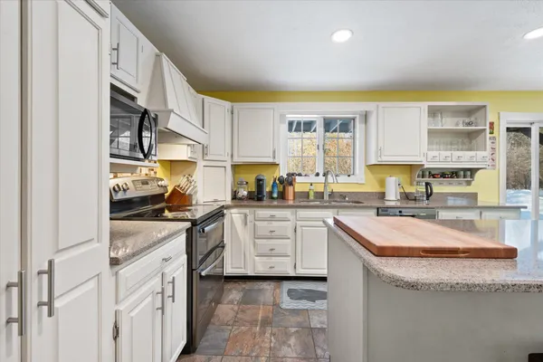 $510,000 | 130 Miller Road, Hampden, ME 04444