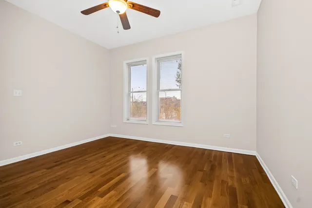 $3,000 | 3986 South Drexel Boulevard, Unit 3N, Chicago, IL 60653