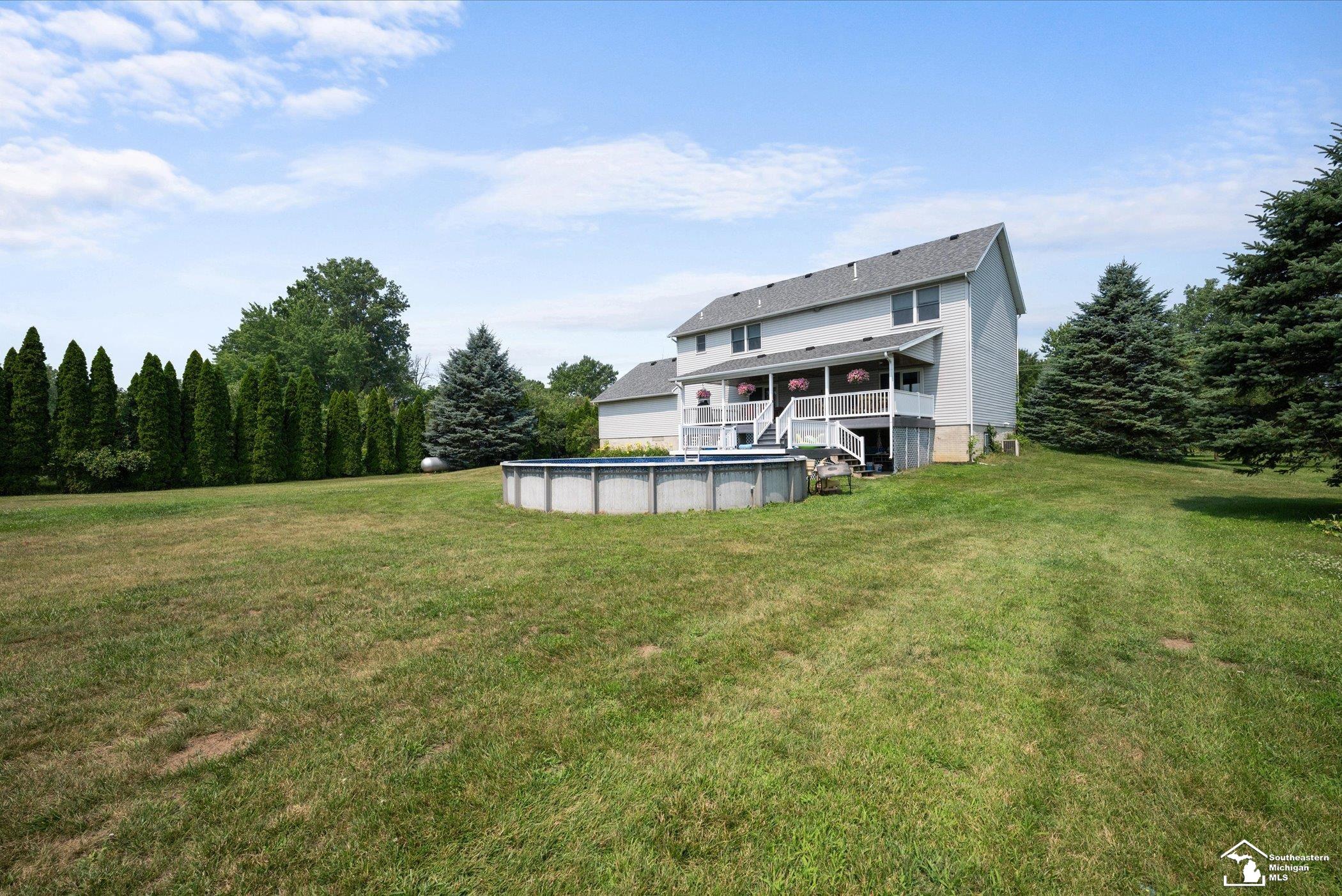 14481 Dixon Road Dundee, MI 48131 - Photo 41 of 44 50181950-dcffdad0-ffd8-4457-883d-4acf7bcd82a5.JPG