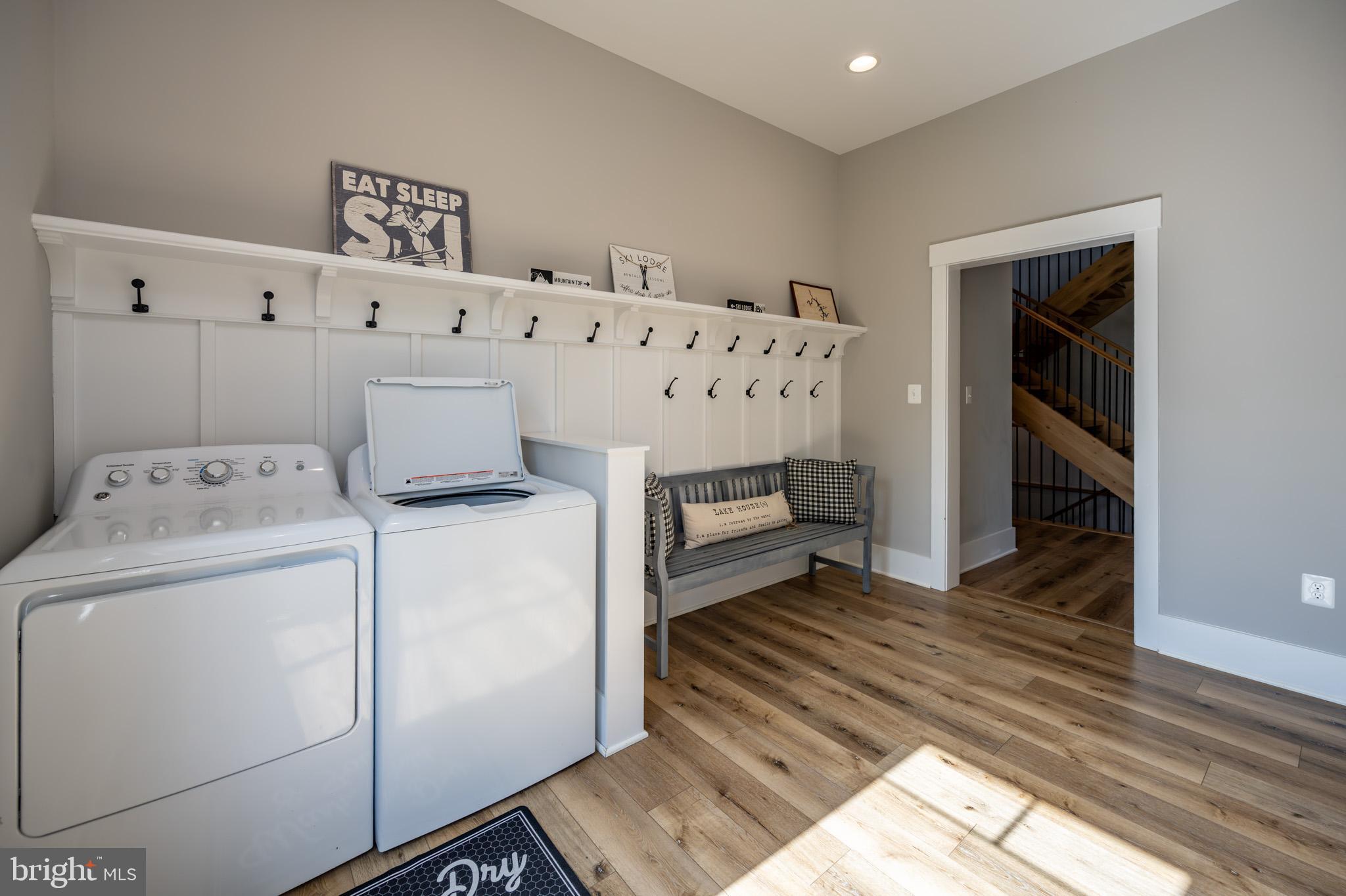 152 Ridge Run Road McHenry, MD 21541 - Photo 31 of 100 a utility room with dryer and washer
