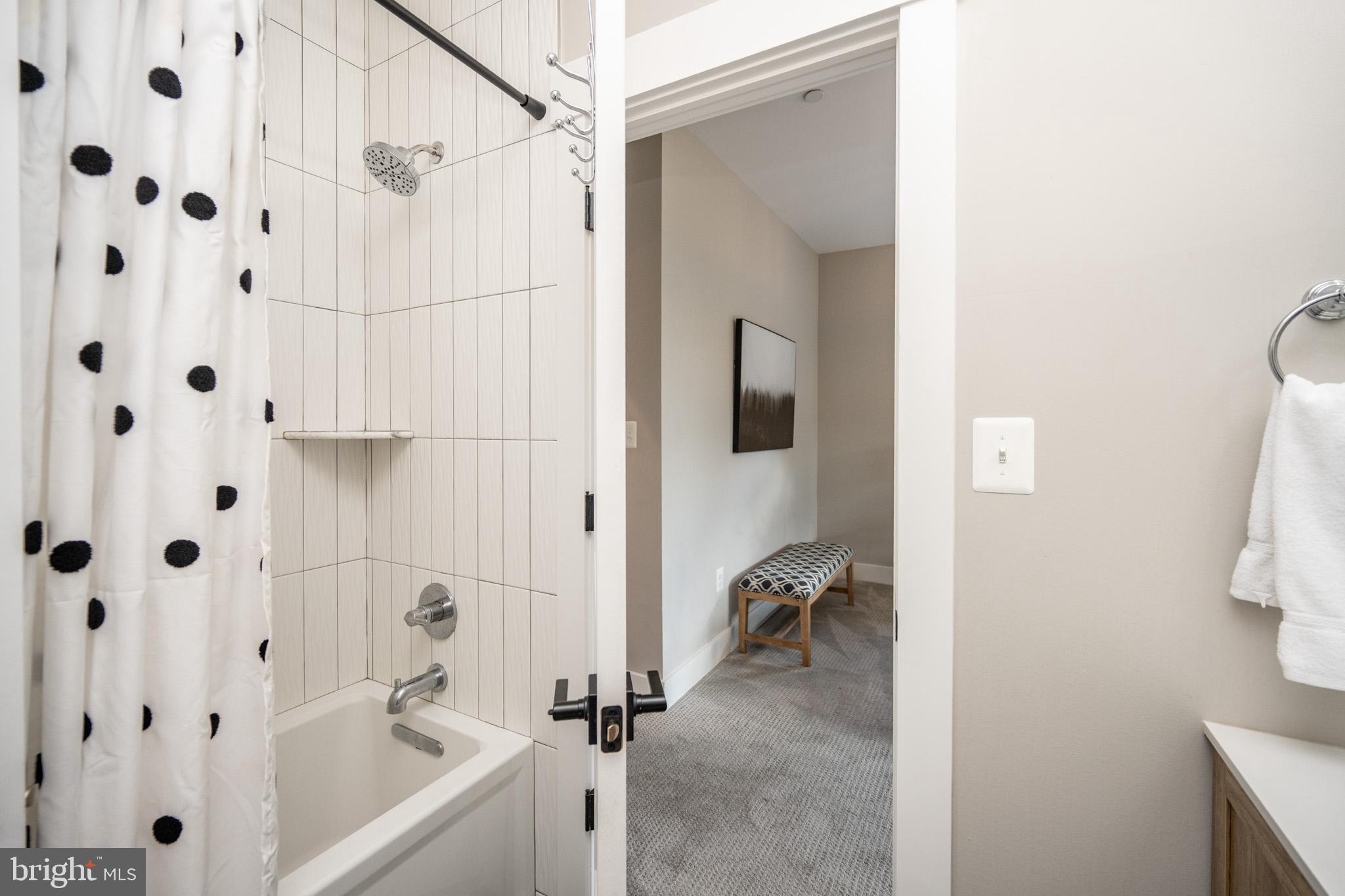 152 Ridge Run Road McHenry, MD 21541 - Photo 53 of 100 a bathroom with a bathtub and a shower