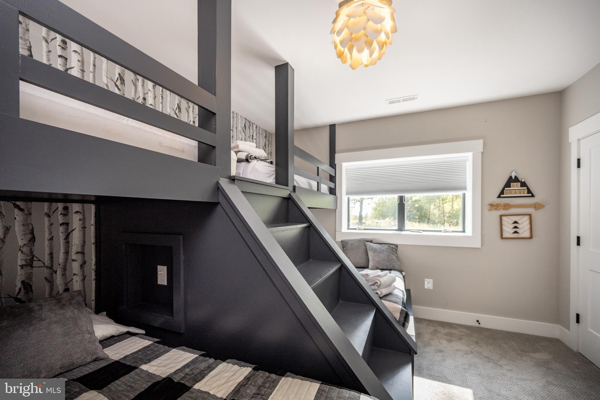 152 Ridge Run Road McHenry, MD 21541 - Photo 93 of 100 a view of entryway and hall