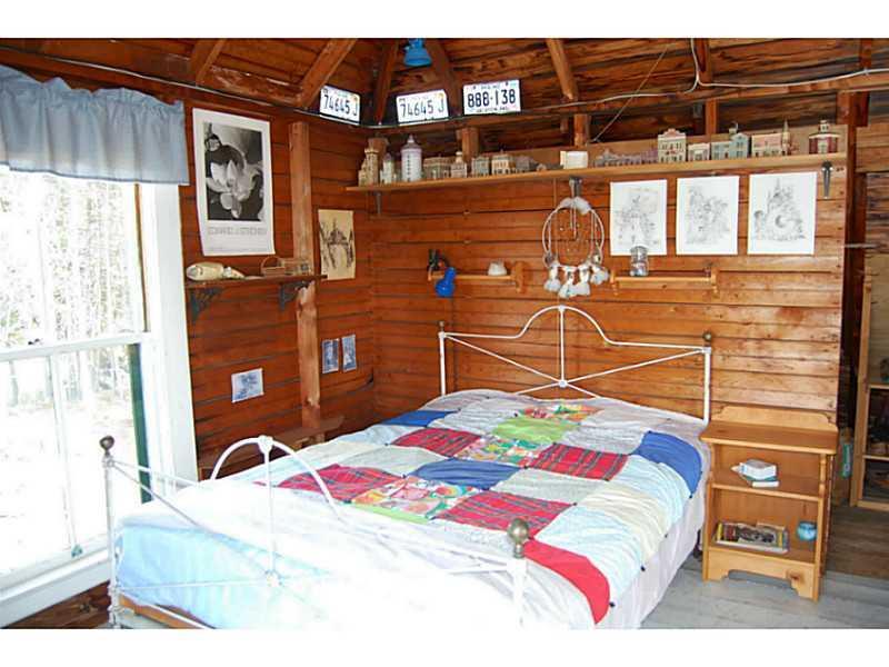 2318 Harpswell Islands Road Bailey Island, ME 04003 - Photo 21 of 35 Bedroom.