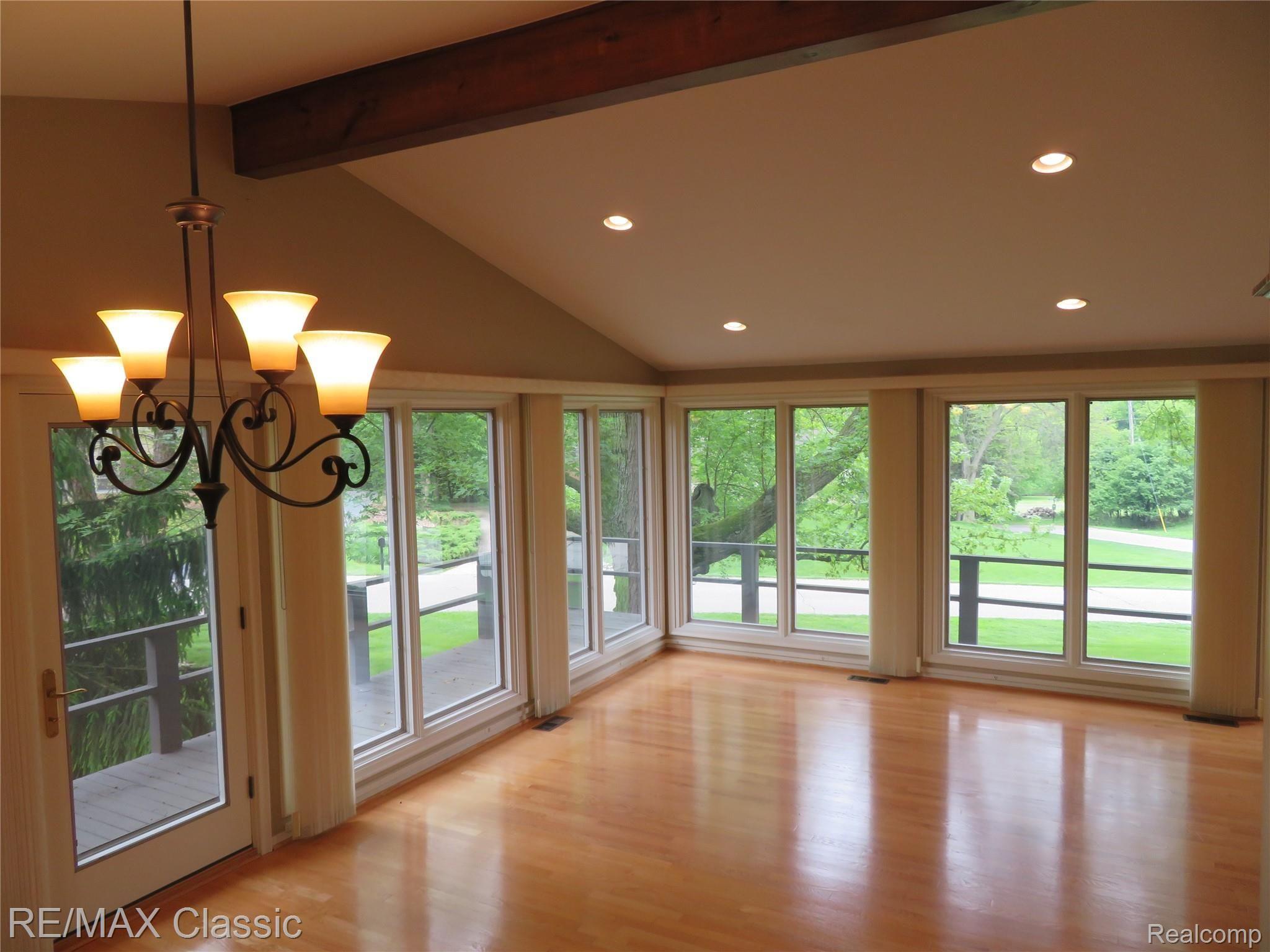 758 Ironstone Drive Rochester, MI 48309 - Photo 15 of 56 12.jpg