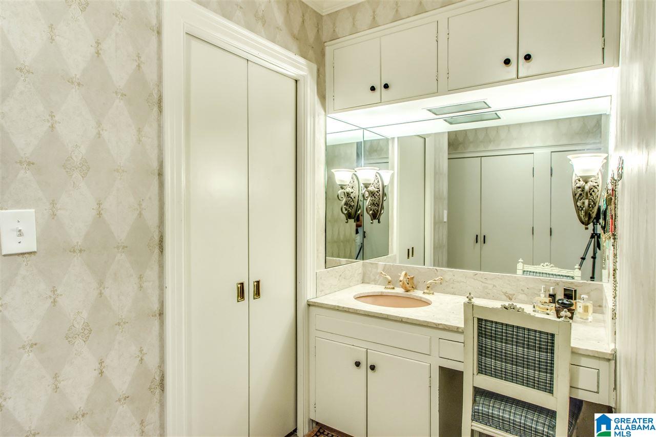 3248 East Briarcliff Road Mountain Brook, AL 35223 - Photo 40 of 50