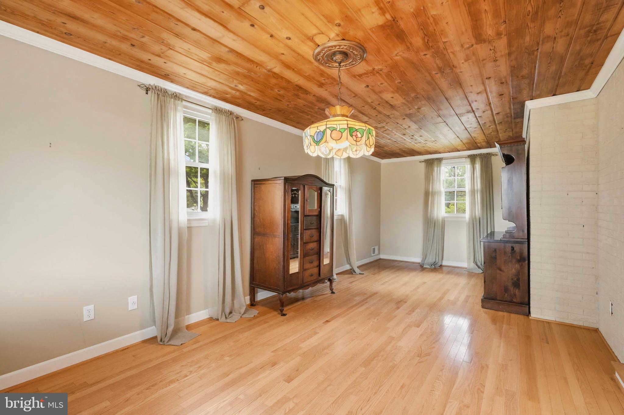 15605 Bond Mill Road Laurel, MD 20707 - Photo 14 of 36