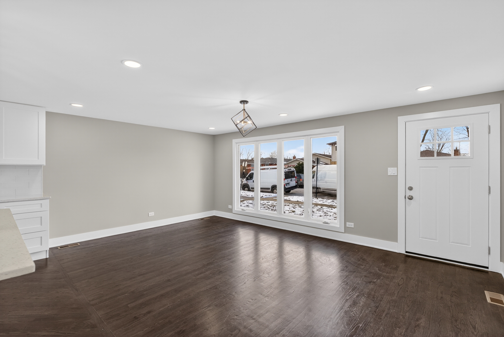 11539 South Carpenter Street Chicago, IL 60643 - Photo 5 of 31