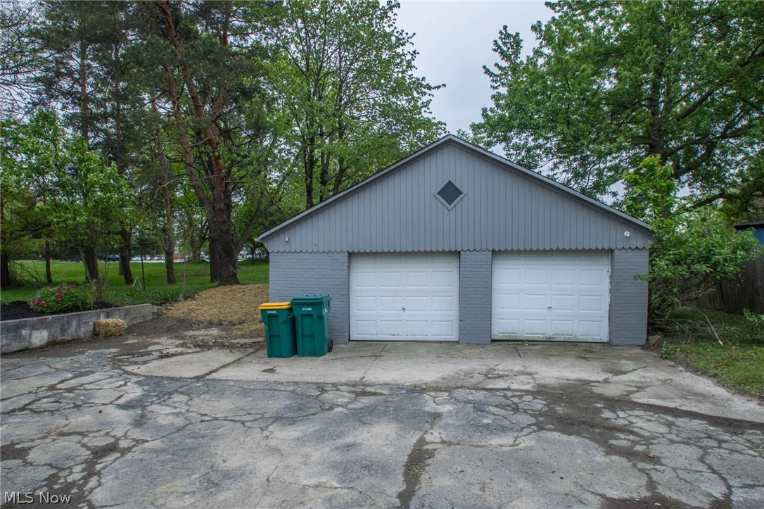 330 Hillside Road Independence, OH 44131 - Photo 31 of 32 Gallery Image 31