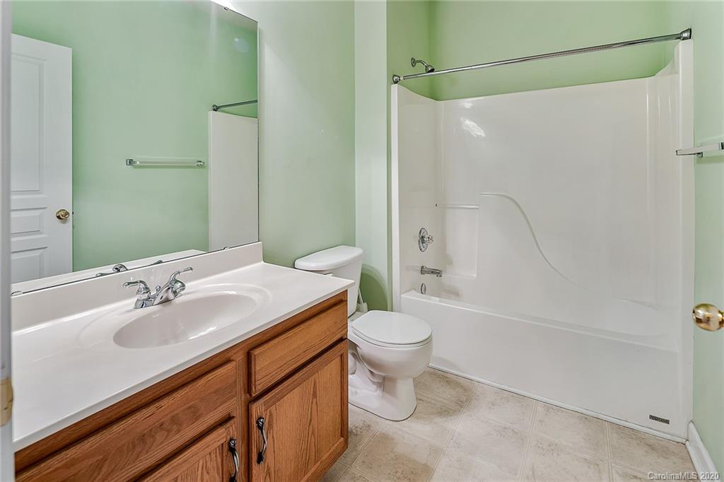 18605 Ruffner Drive, Unit 3B Cornelius, NC 28031 - Photo 29 of 37