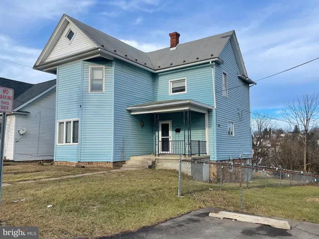 $139,900 | 164 East College Avenue, Frostburg, MD 21532