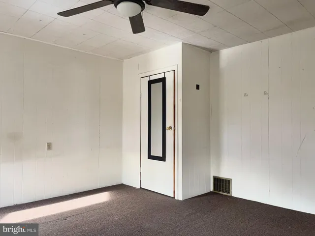 $139,900 | 164 East College Avenue, Frostburg, MD 21532