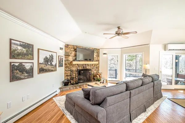 $875,000 | 20 Hochland Drive, Bartlett, NH 03845