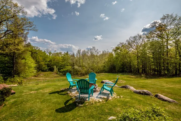 $875,000 | 20 Hochland Drive, Bartlett, NH 03845