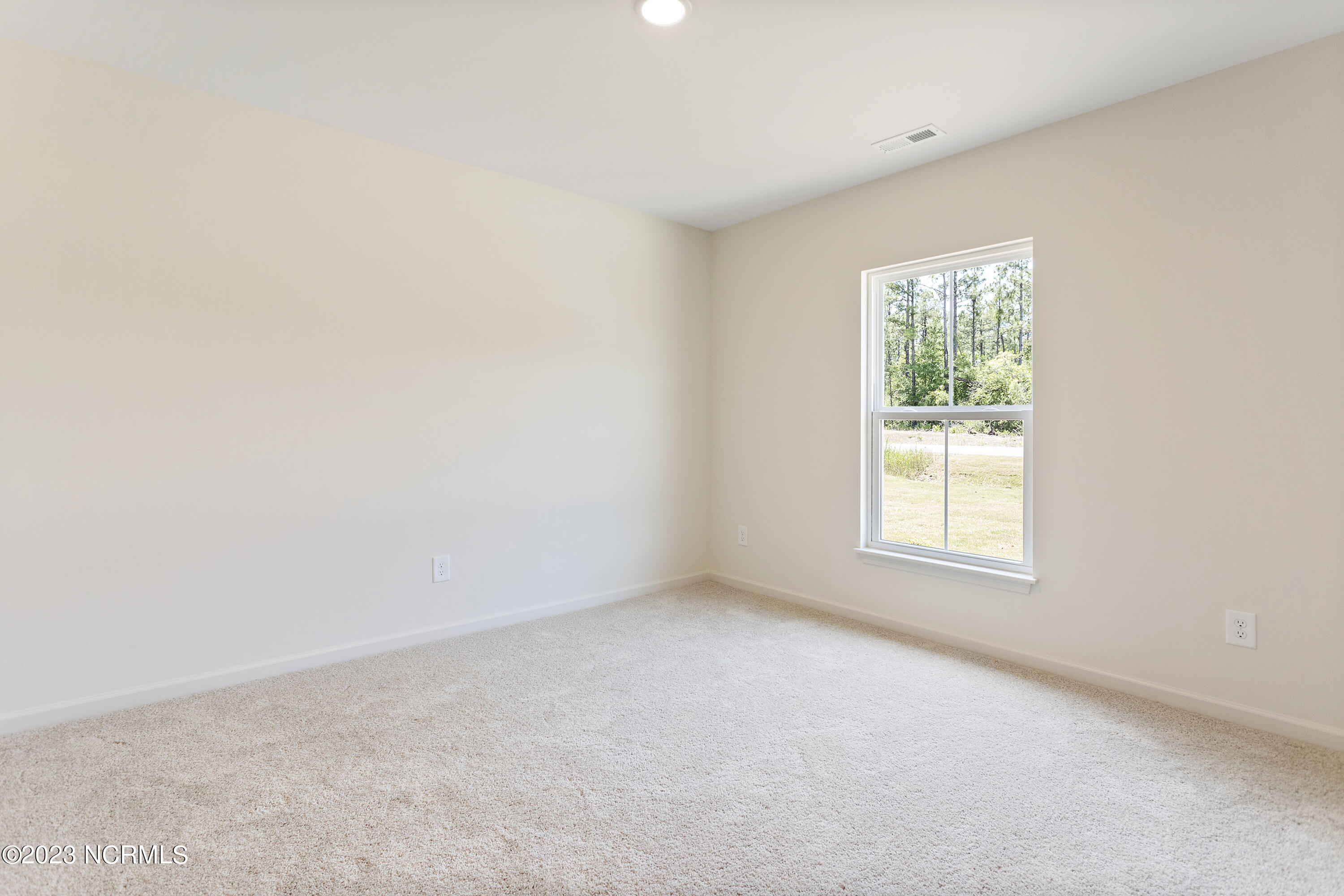 868 Village Point Road Southwest Shallotte, NC 28470 - Photo 5 of 11 21_IMG_3141