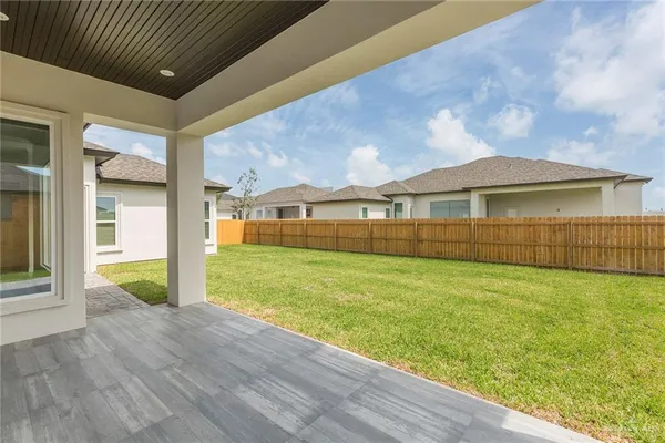 $3,700 | 9806 North 24th Lane, McAllen, TX 78504